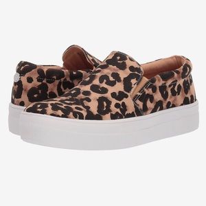 Steve Madden Slip Ons